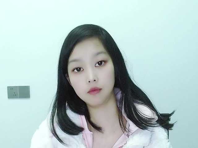 Selinababy99's BongaCams show and profile