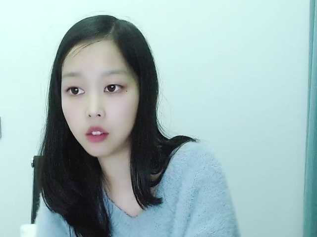 Selinababy99's BongaCams show and profile