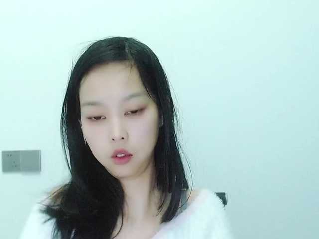 Selinababy99's BongaCams show and profile