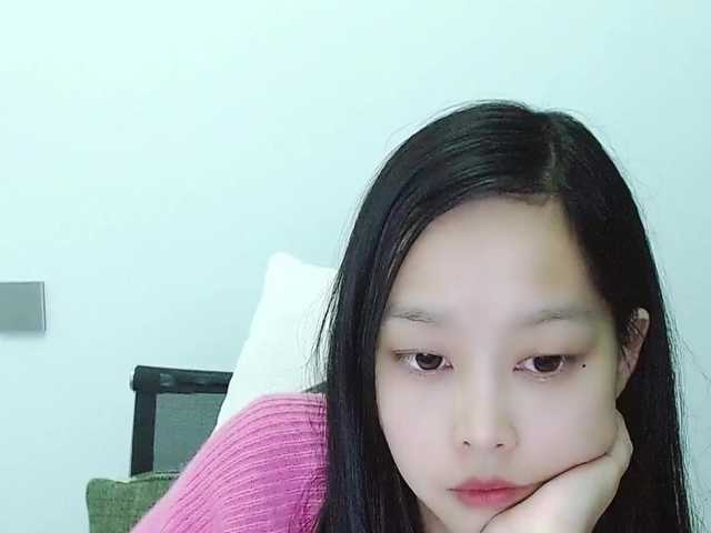 Selinababy99's BongaCams show and profile