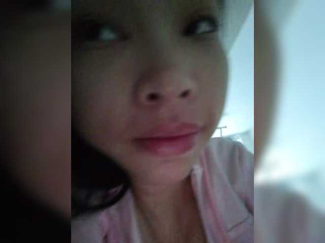 Selinababy99's BongaCams show and profile