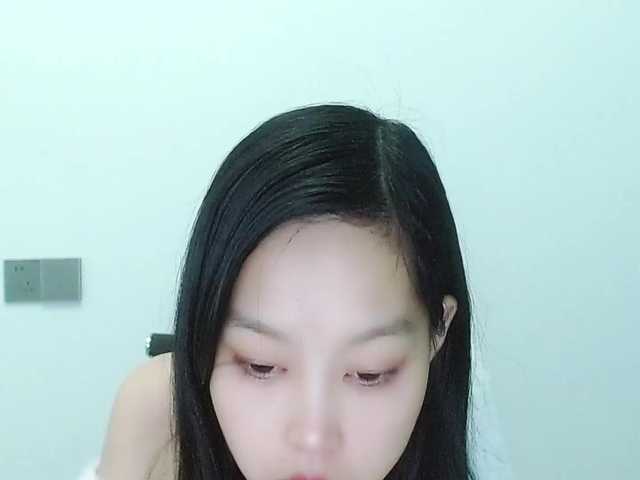 Selinababy99's BongaCams show and profile