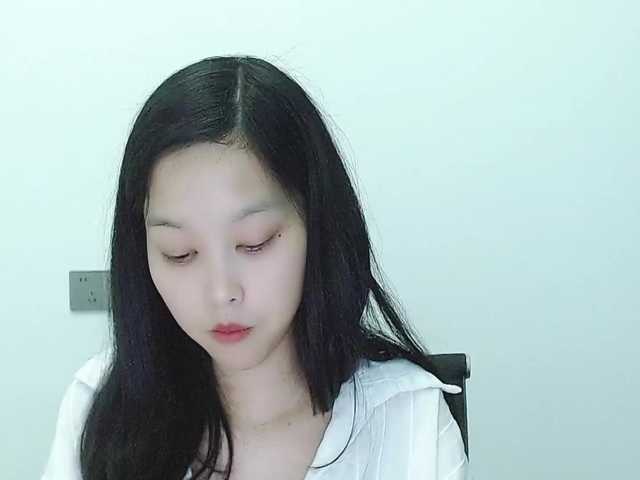 Selinababy99's BongaCams show and profile