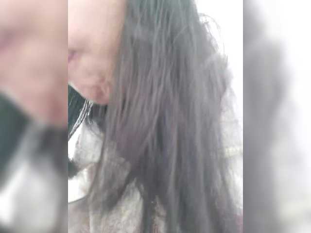 Selinababy99's BongaCams show and profile