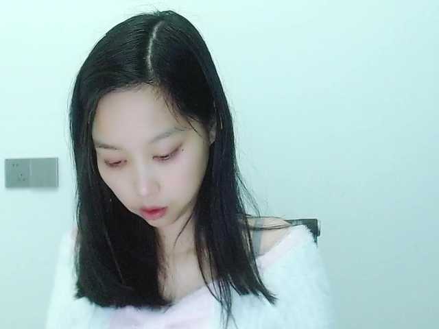 Selinababy99's BongaCams show and profile