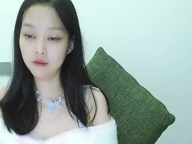 Selinababy99's BongaCams show and profile