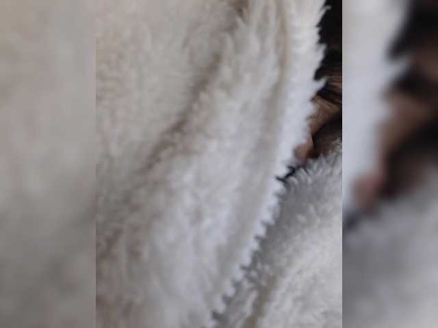 Selinababy99's BongaCams show and profile