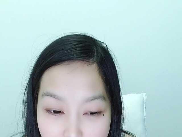 Selinababy99's BongaCams show and profile