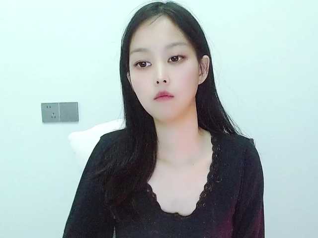 Selinababy99's BongaCams show and profile