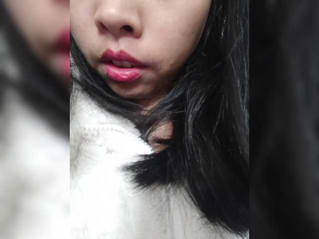 Selinababy99's BongaCams show and profile