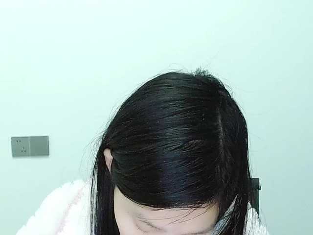 Selinababy99's BongaCams show and profile