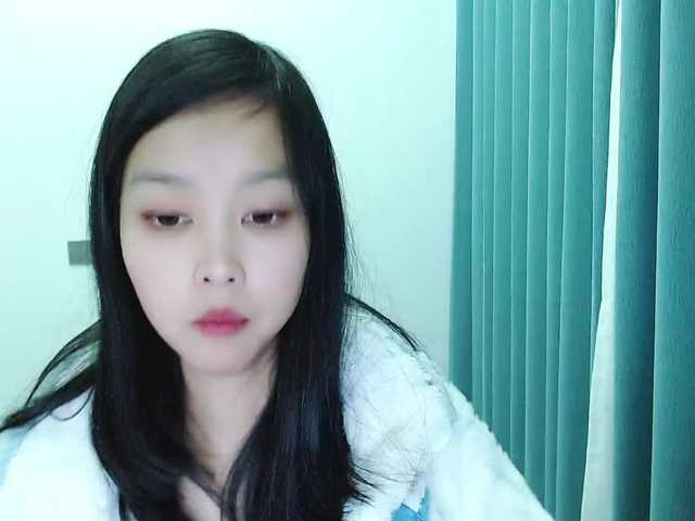 Selinababy99's BongaCams show and profile