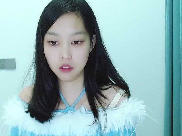 Selinababy99's BongaCams show and profile