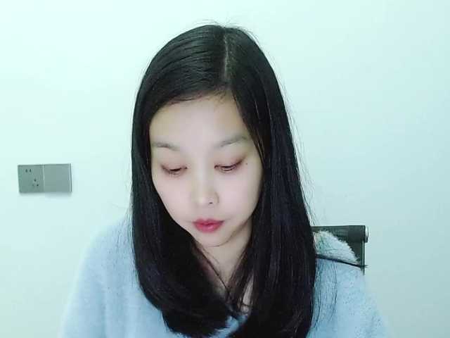 Selinababy99's BongaCams show and profile