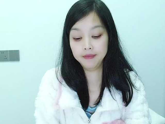 Selinababy99's BongaCams show and profile