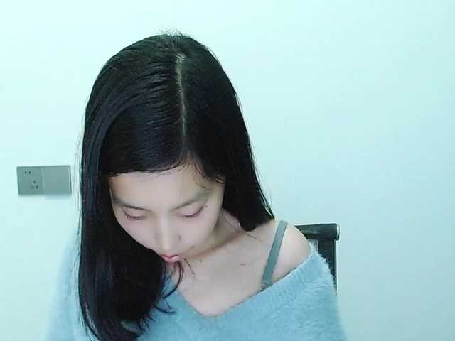 Selinababy99's BongaCams show and profile