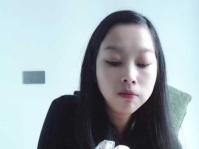 Selinababy99's BongaCams show and profile