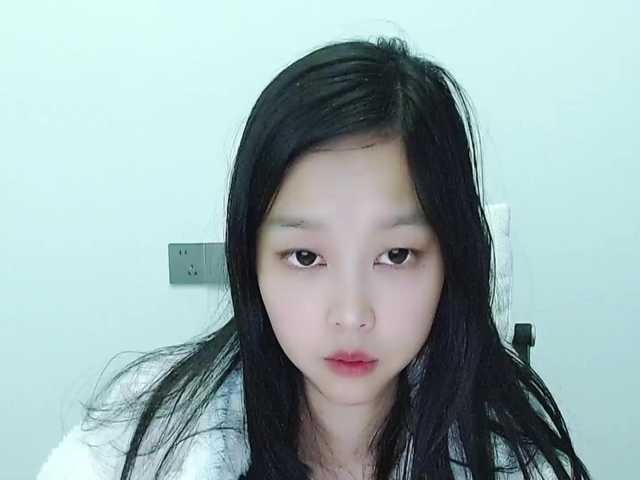 Selinababy99's BongaCams show and profile