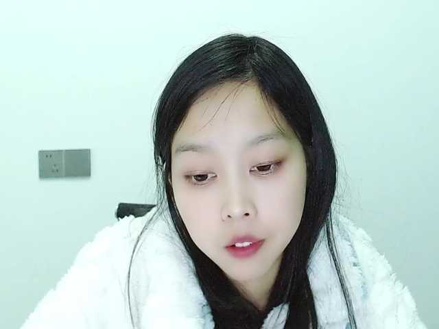 Selinababy99's BongaCams show and profile