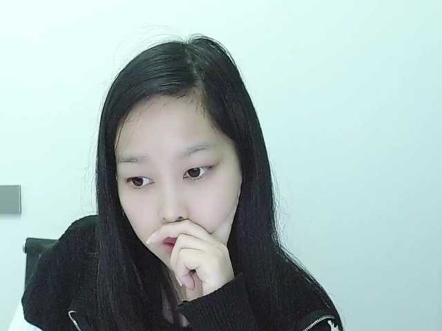 Selinababy99's BongaCams show and profile