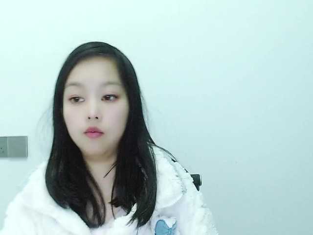 Selinababy99's BongaCams show and profile