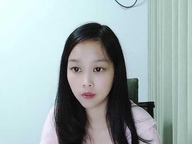 Selinababy99's BongaCams show and profile