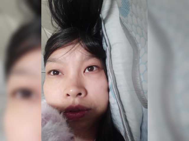 Selinababy99's BongaCams show and profile