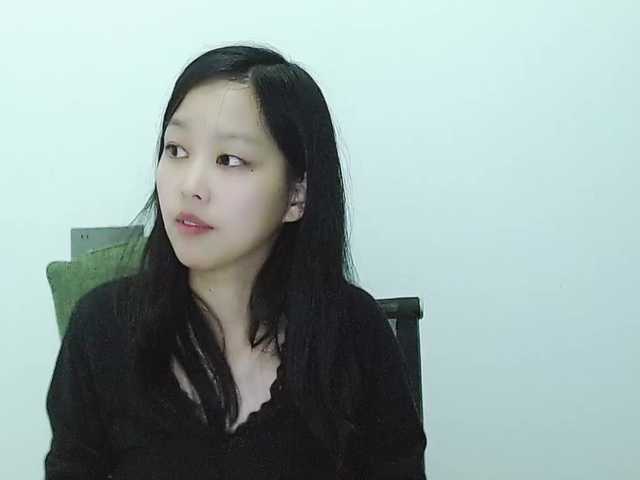 Selinababy99's BongaCams show and profile