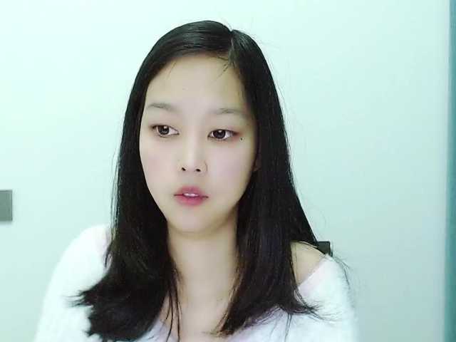 Selinababy99's BongaCams show and profile