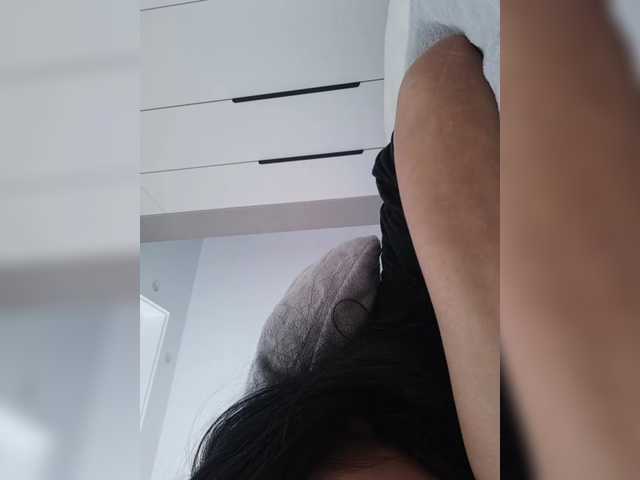 Selinababy99's BongaCams show and profile