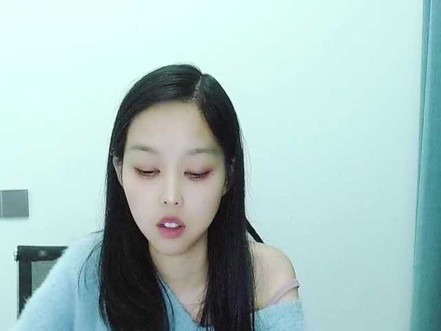 Selinababy99's BongaCams show and profile