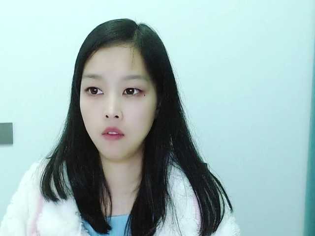 Selinababy99's BongaCams show and profile