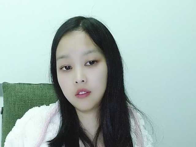 Selinababy99's BongaCams show and profile