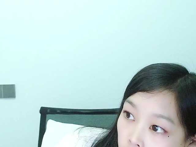 Selinababy99's BongaCams show and profile