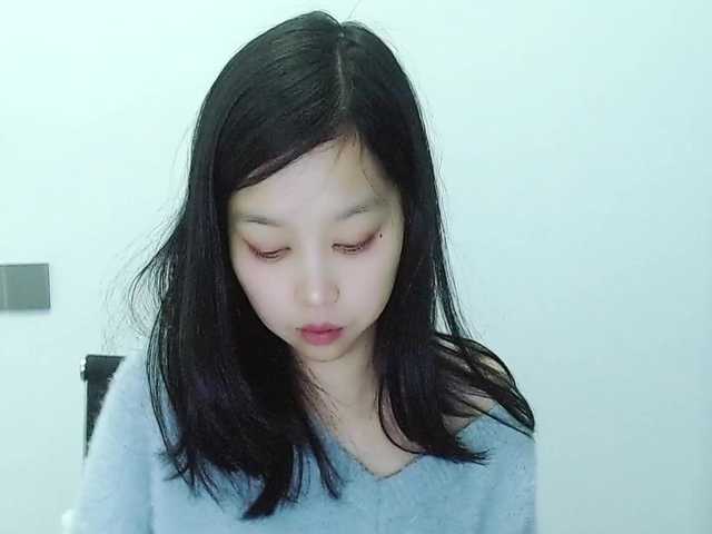 Selinababy99's BongaCams show and profile