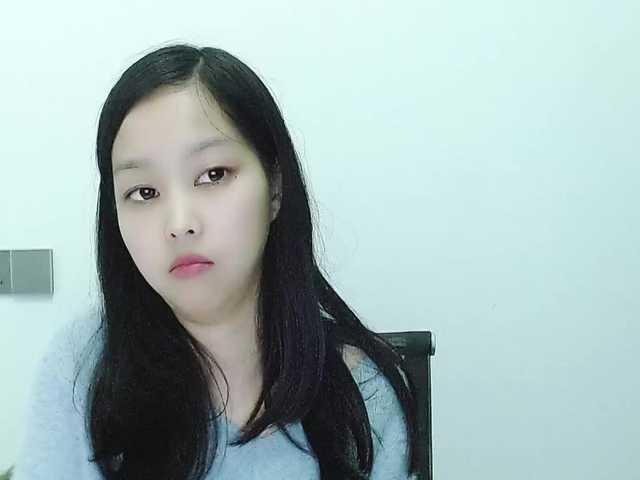 Selinababy99's BongaCams show and profile