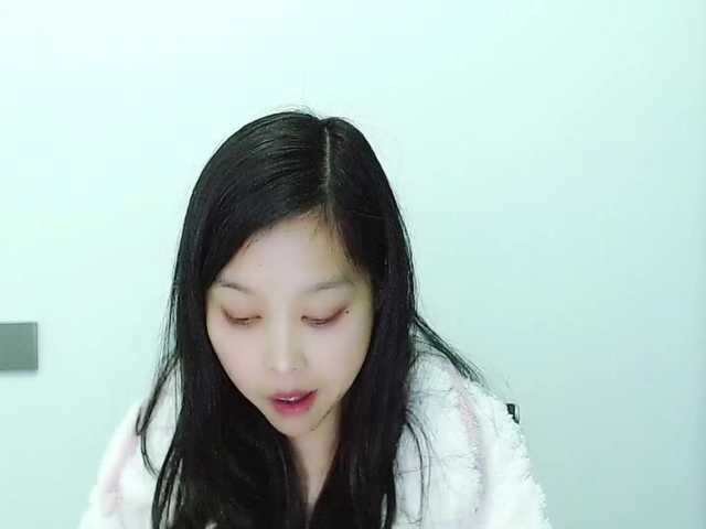 Selinababy99's BongaCams show and profile