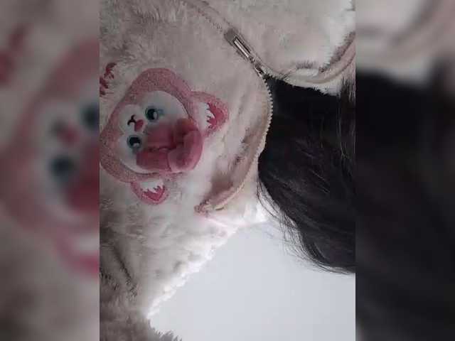 Selinababy99's BongaCams show and profile