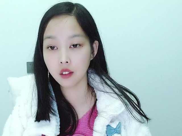 Selinababy99's BongaCams show and profile