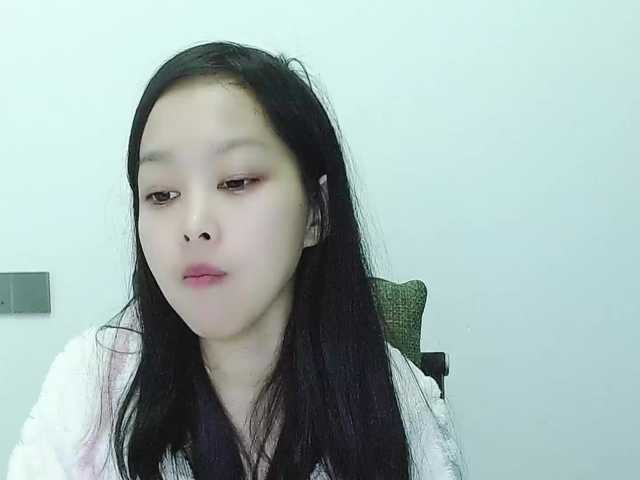 Selinababy99's BongaCams show and profile