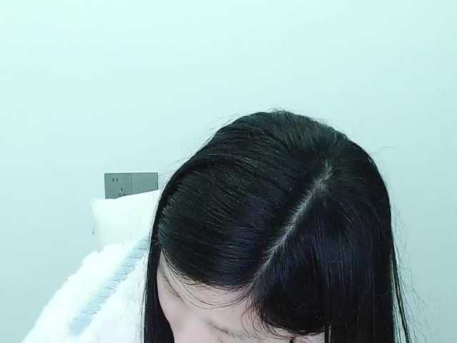 Selinababy99's BongaCams show and profile