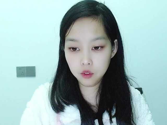 Selinababy99's BongaCams show and profile