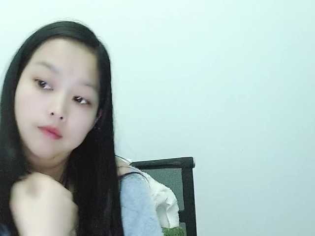 Selinababy99's BongaCams show and profile