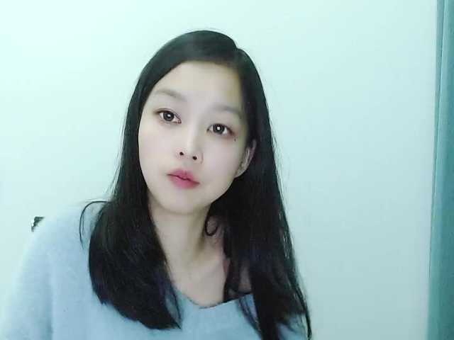 Selinababy99's BongaCams show and profile