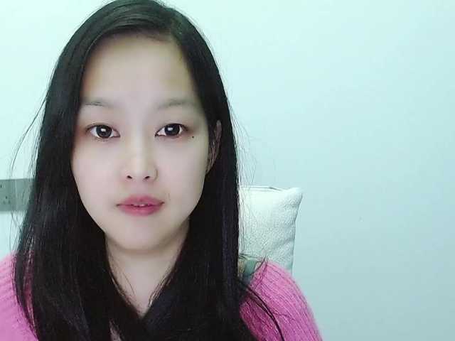 Selinababy99's BongaCams show and profile