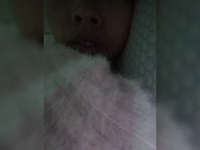 Selinababy99's BongaCams show and profile