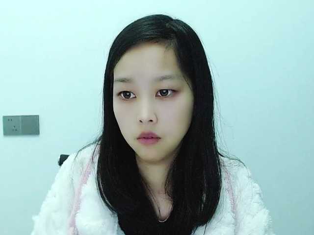 Selinababy99's BongaCams show and profile