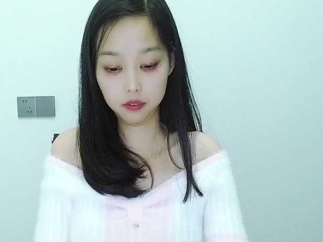 Selinababy99's BongaCams show and profile