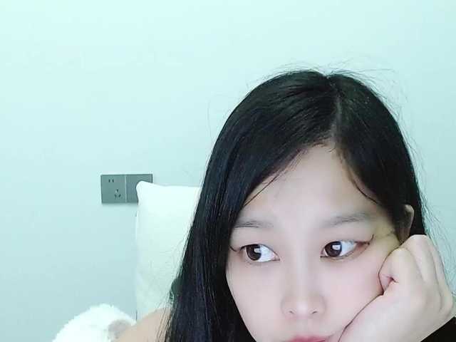 Selinababy99's BongaCams show and profile