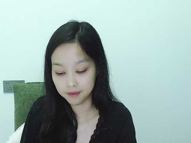 Selinababy99's BongaCams show and profile